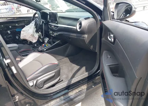 2023 Kia Forte Gt z USA, uszkodzony, nr VIN 3KPF44AC3PE577041